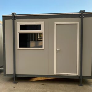 12Ft x 10Ft Jackleg Cabin (Plastisol)