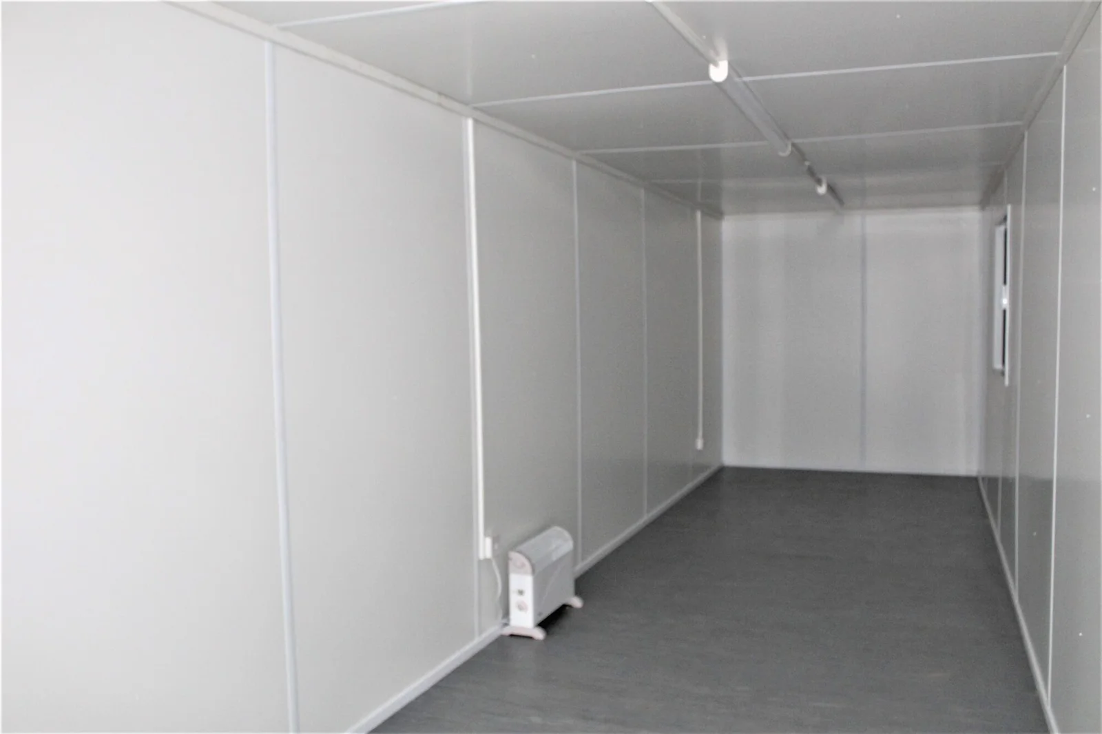 20Ft Modi Box Office | Premium Quality - Image 2