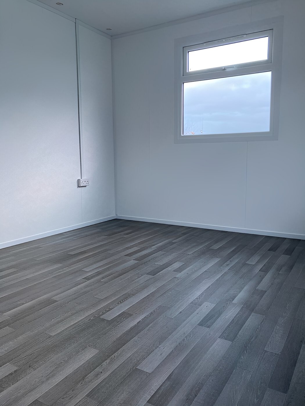 32Ft x 10Ft Jackleg Plastisol Office Cabin - Image 4