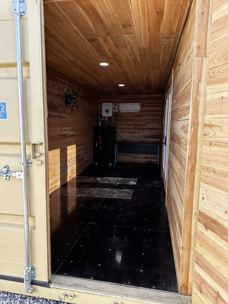 20ft Solar-Powered Shipping Container Office - Image 4