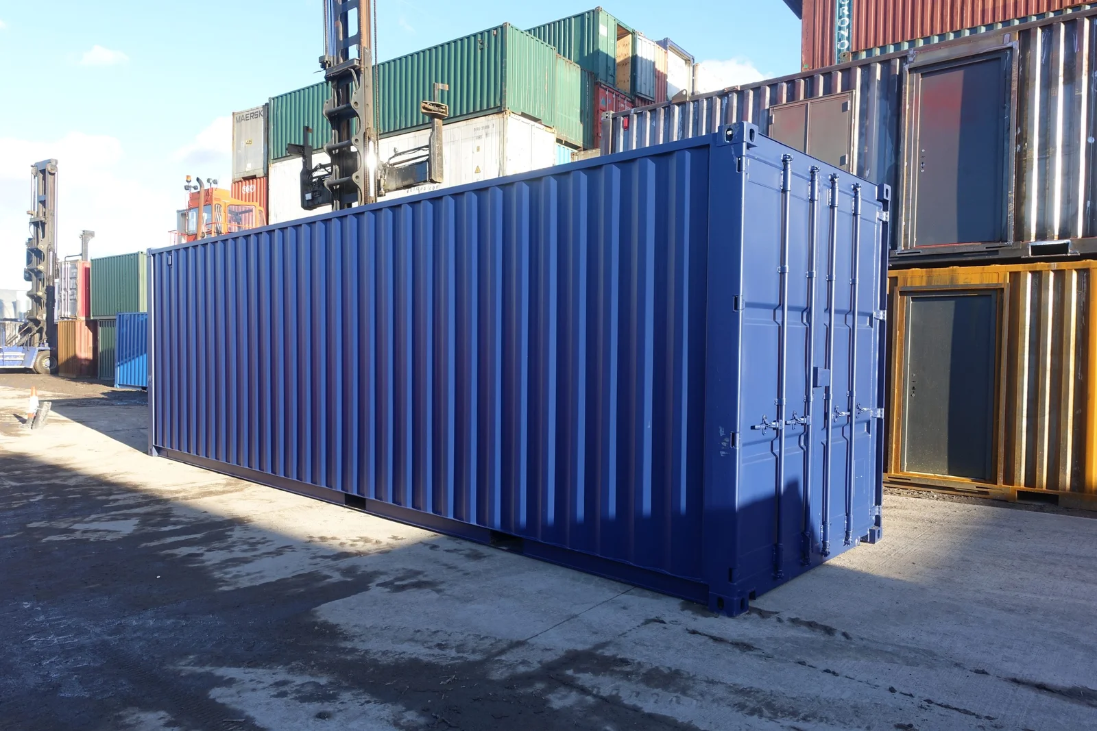 30ft x 8ft One-Trip Cut Down Shipping Container for Sale - Image 2
